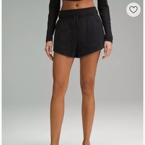 Lululemon Inner Glow High Rise Short 3” Size 8